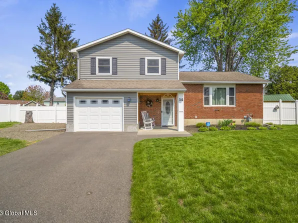 14 Macsherry Court, Troy, NY 12180