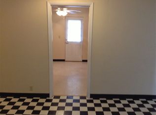 503 Veterans Memorial Pkwy #B, Wright City, MO 63390