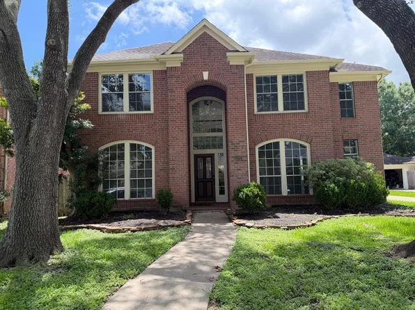 2107 Hill Canyon Ct, Sugar Land, TX 77479