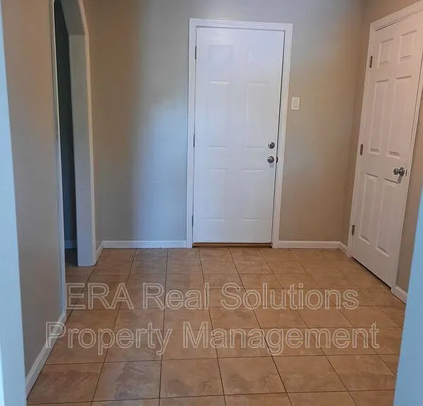 317 Bigelow St — Photo 5