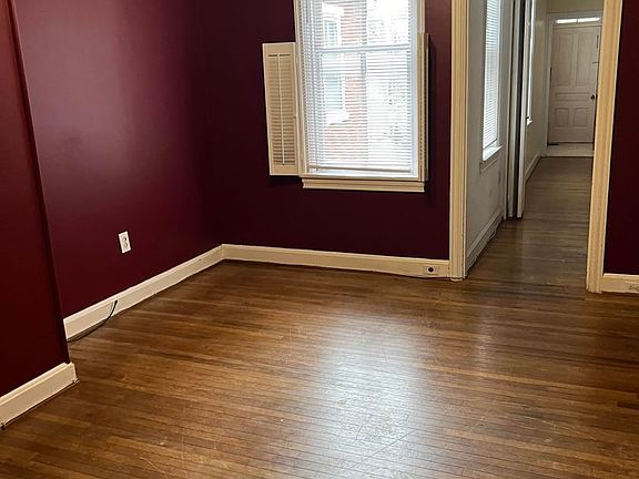 4th image of 38 E North St #2