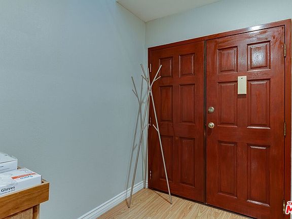 4th image of 5820 Yolanda Ave APT 3