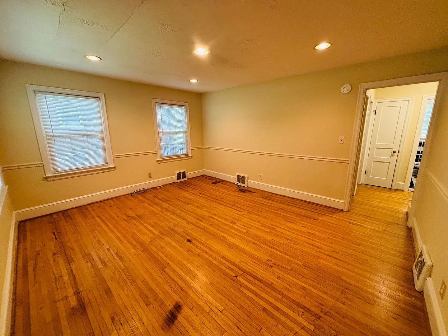 3 Bedroom 1 Bath House — Photo 2