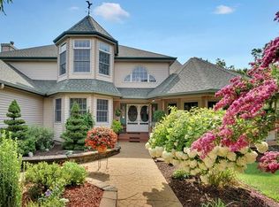 36 Ross Ct, Manahawkin, NJ 08050