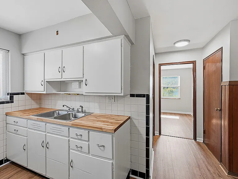 4216 Smith Rd #2 — Photo 9