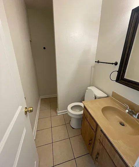 4550 Lancelot Dr — Photo 6