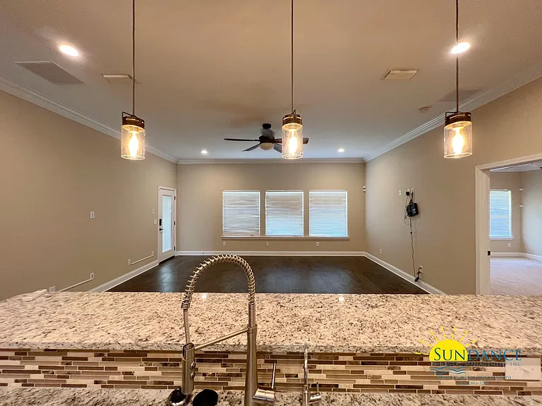 715 Bob Sikes Blvd — Photo 10