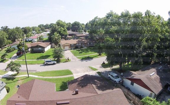 3rd image of 7854 Knoll Dr S