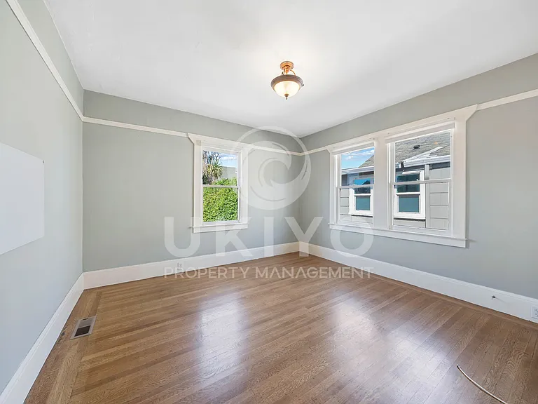 5201 Market St — Photo 6