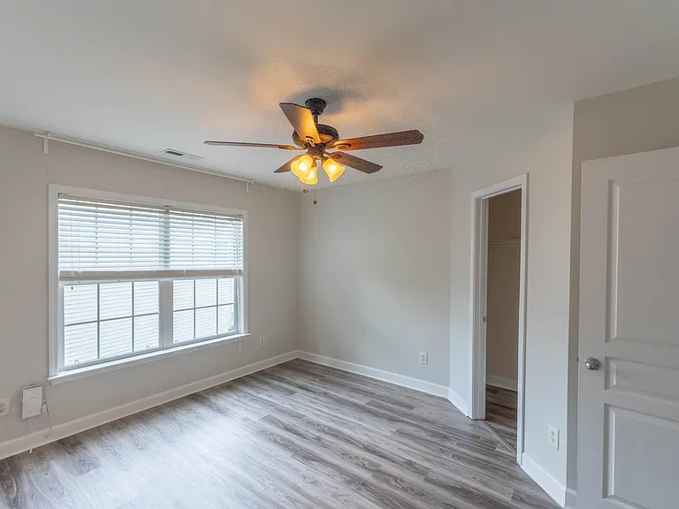 25 Forest Creek Dr — Photo 14
