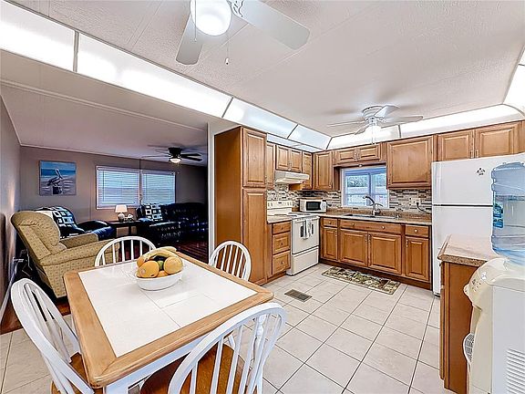3rd image of 10184 106th Ave #26