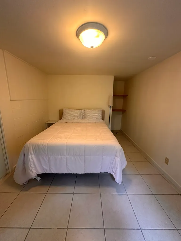 1 bed, 350 sqft, $2,500 — Photo 1