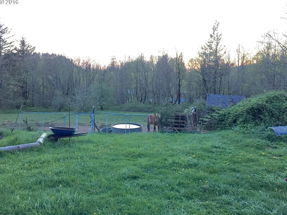 2nd image of 851 Belle Center Rd