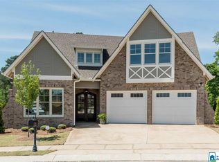 845 Southbend Ln, Vestavia Hills, AL 35216