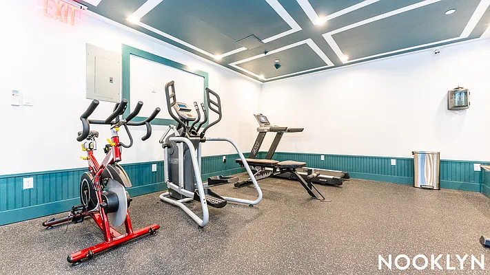 Rented by Nooklyn NYC LLC | media 21