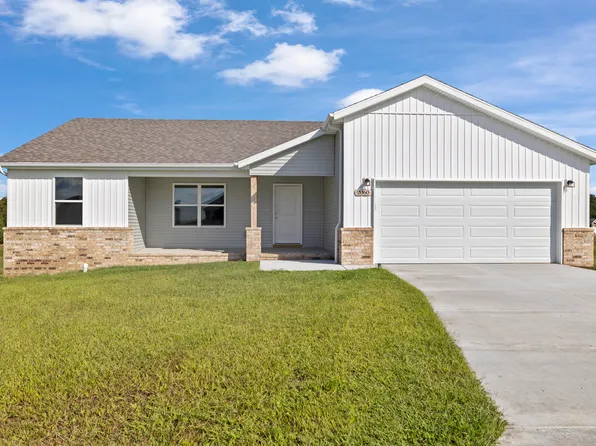 2060 S Faith Court, Bolivar, MO 65613