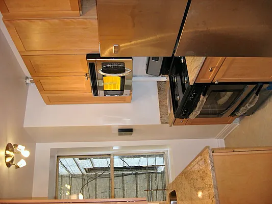 Rented by Ariela Heilman Real Estate | media 2