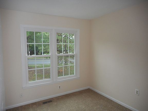 4th image of 12144 Beaverwood Pl