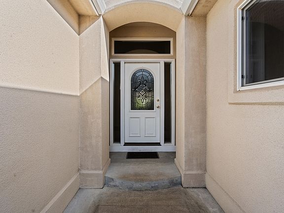 5th image of 703 Summerwood Dr