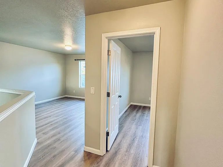 3374 SE Meadowview Way — Photo 20