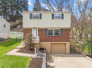 3033 Universal Rd, Pittsburgh, PA 15235
