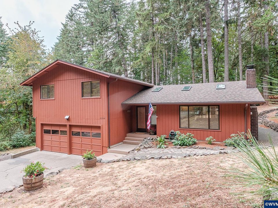 1st image of 23508 Lewis Dr
