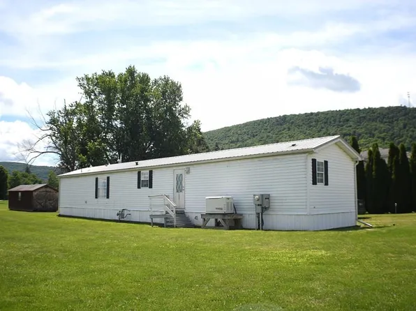 109-109 N East St, Knoxville, PA 16928