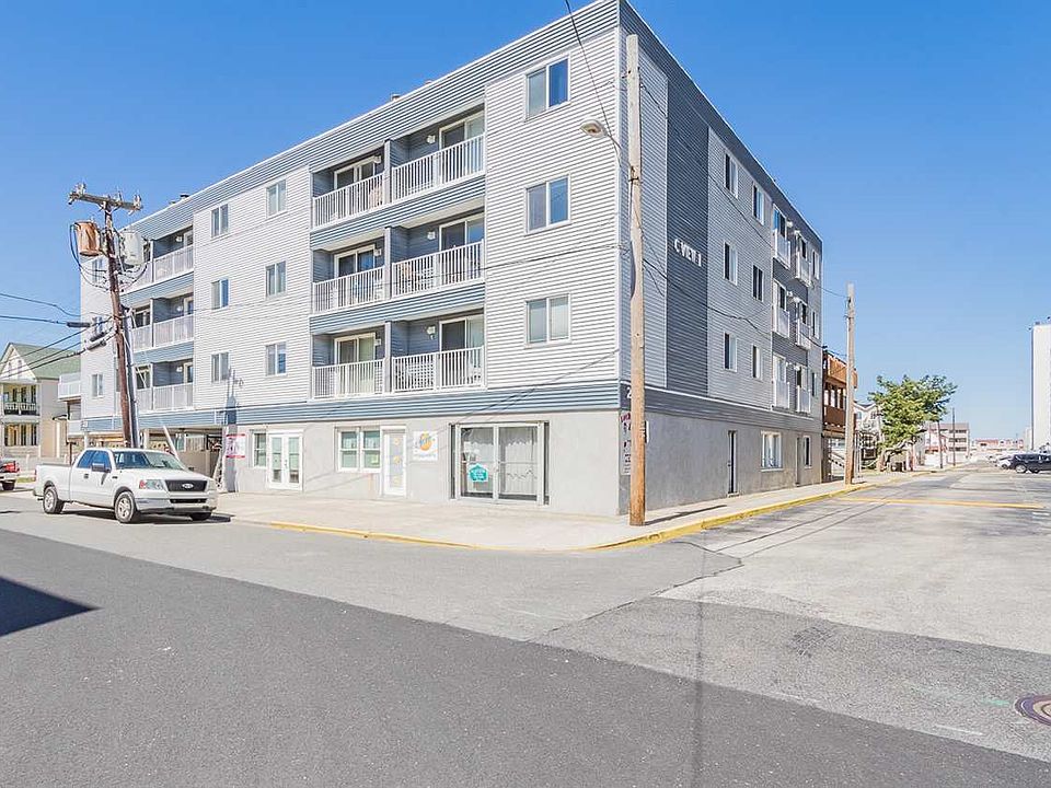 1st image of 23 38th St APT 102