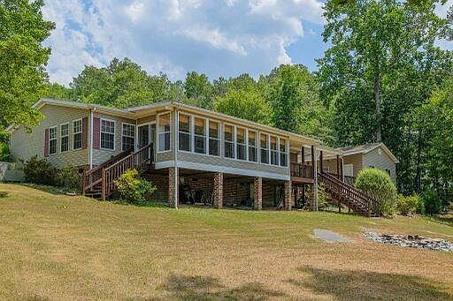 2nd image of 199 Berkley Dr