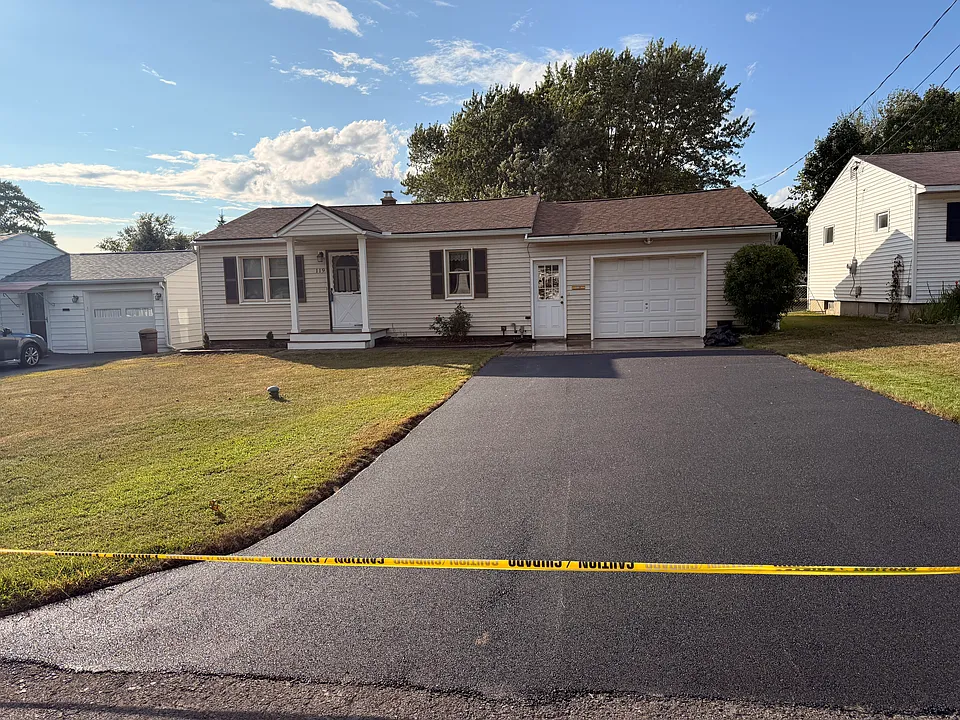 119 Gale Ave
