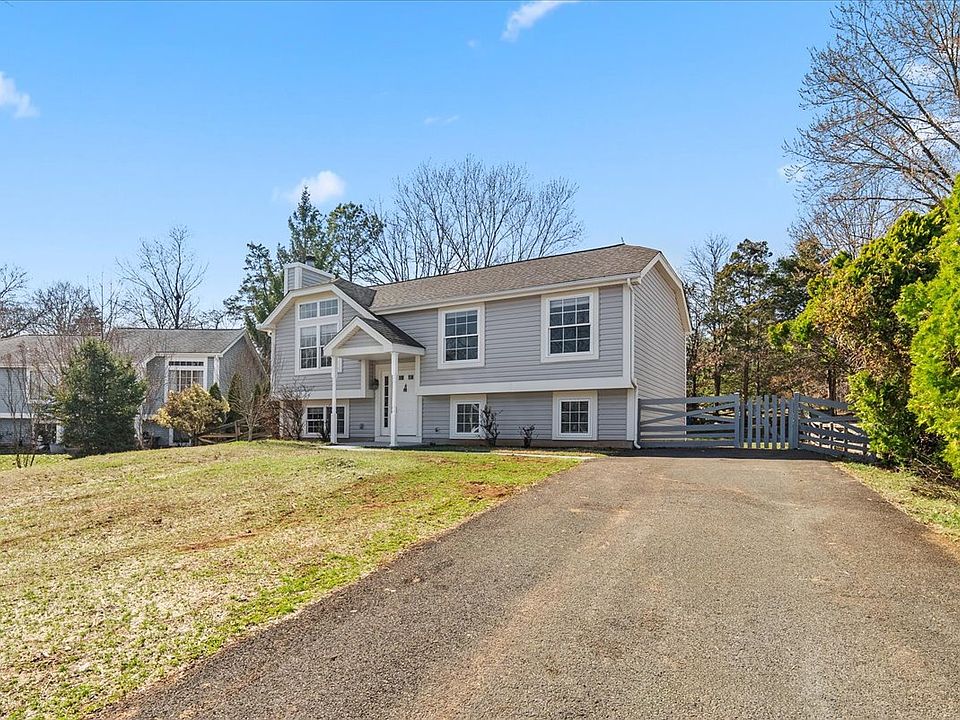 1st image of 507 Lindsay Ct