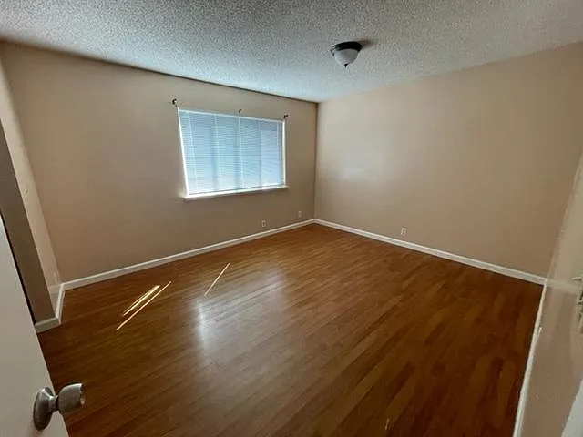 4338 Planet Cir — Photo 7