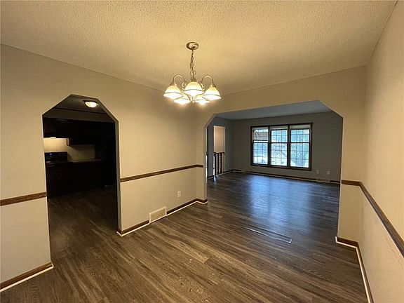 4th image of 2505 Folsom St
