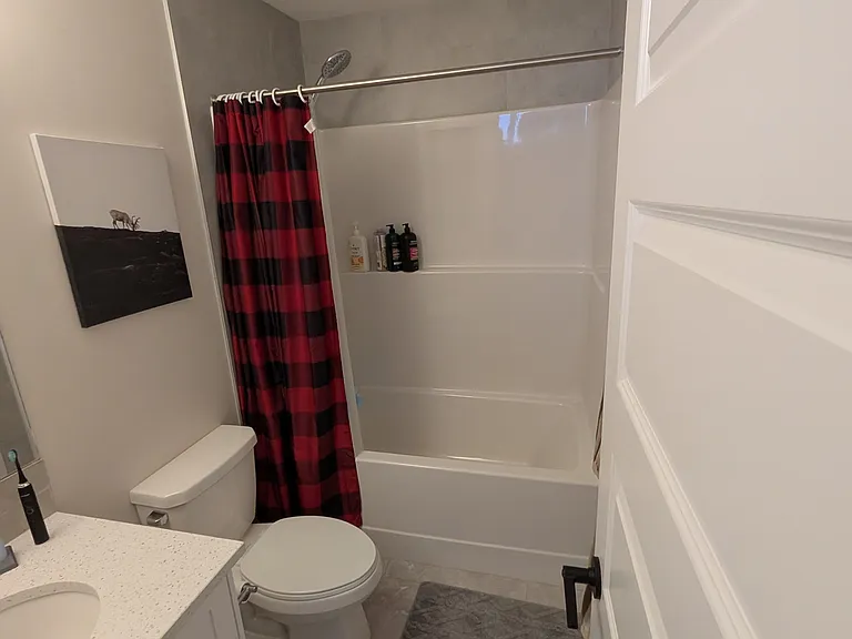 65 Silverton Glen Gate SW #65 — Photo 8
