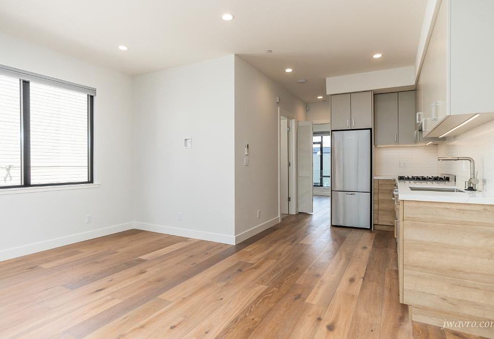 1st image of 37 Grace St #203
