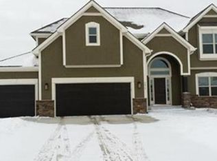 9609 N Home Ave, Kansas City, MO 64157