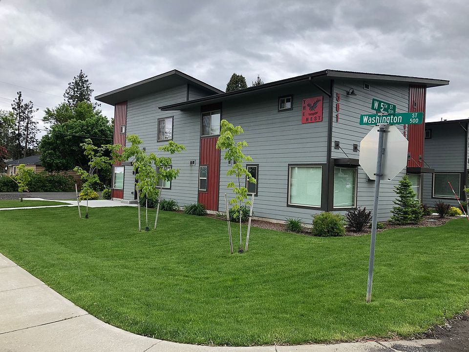 1st image of 515 W 5th St