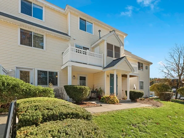 360 Littleton Rd Unit C8, Chelmsford, MA 01824