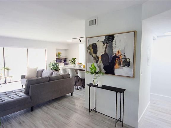 2nd image of 1605 S Us Highway 1 APT B202