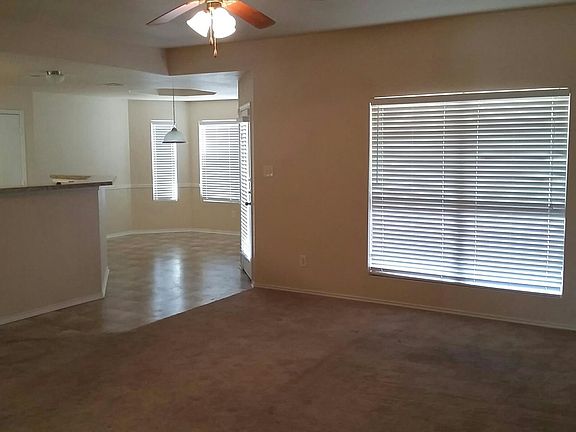 2nd image of 2116 Lincoln Ct