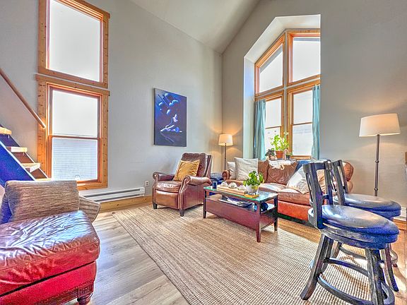 3rd image of 628 Teocalli Ave #8