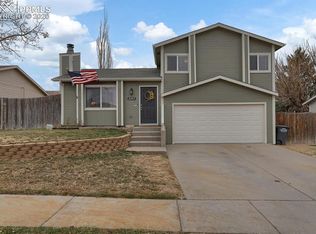 2105 Ambleside Dr, Colorado Springs, CO 80915