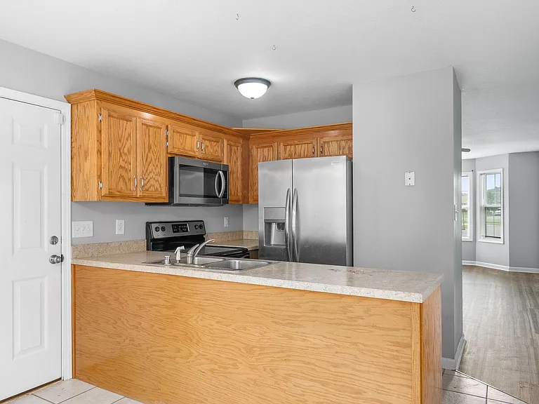 105 Fallow Ln — Photo 10