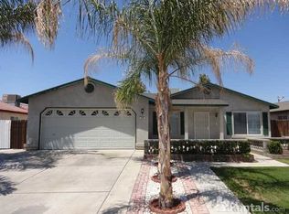 329 Calle Cocina, Delano, CA 93215
