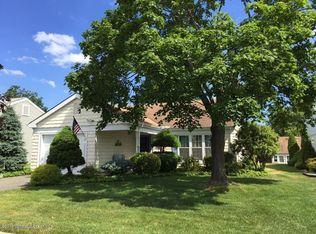 53 Redhill Rd, Manchester, NJ 08759