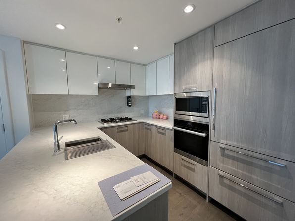 2 bedroom rental in Richmond — photo 3