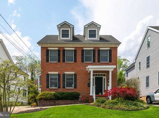 312 Walnut St, Haddonfield, NJ 08033