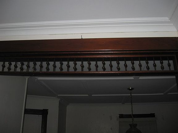 3rd image of 307 Rensselaer Ave