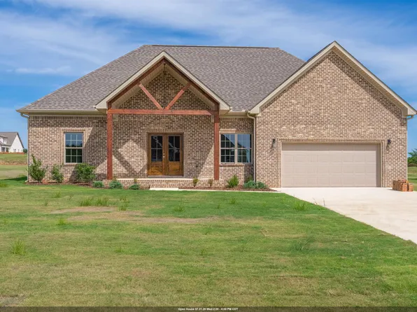 251 Hummingbird Way, Killen, AL 35645