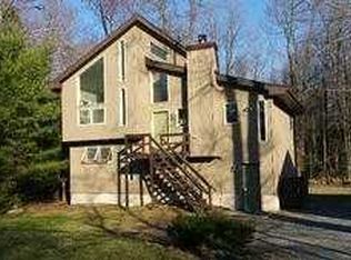 5297 Apache Trl, Tobyhanna, PA 18466